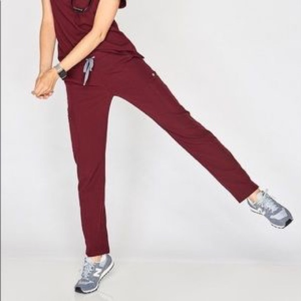 Figs Yola S/P Burgundy Scrub Pant